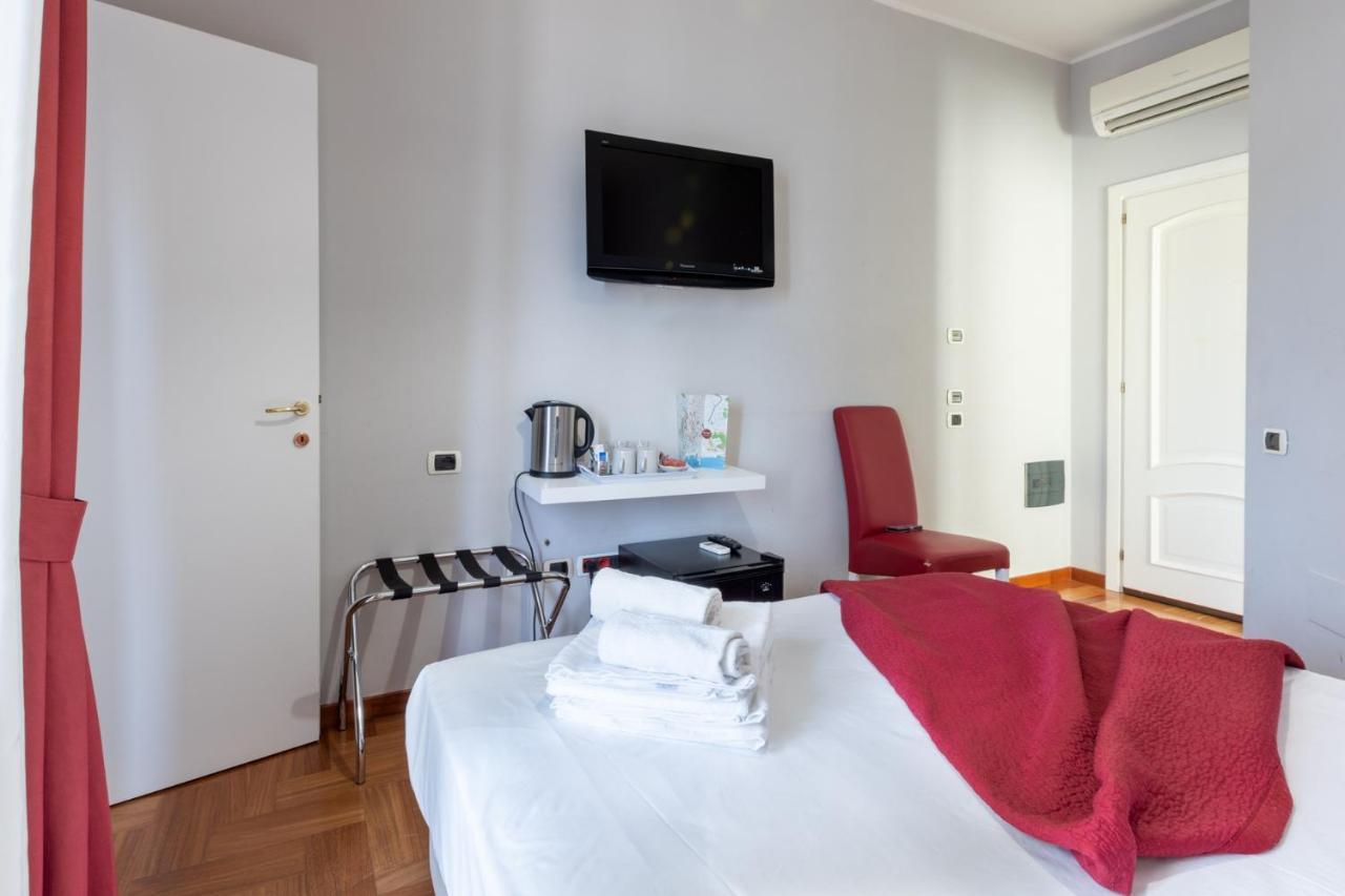 Bed And Breakfast Del Fiore Cagliari Exterior photo