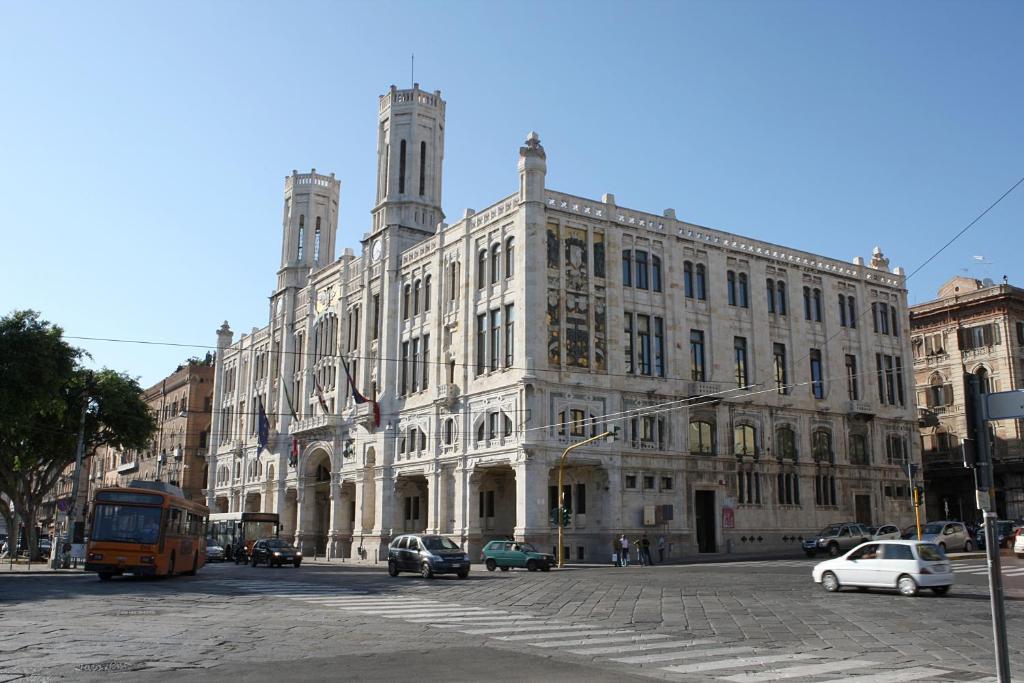 Bed And Breakfast Del Fiore Cagliari Exterior photo